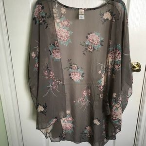 Floral kimono
